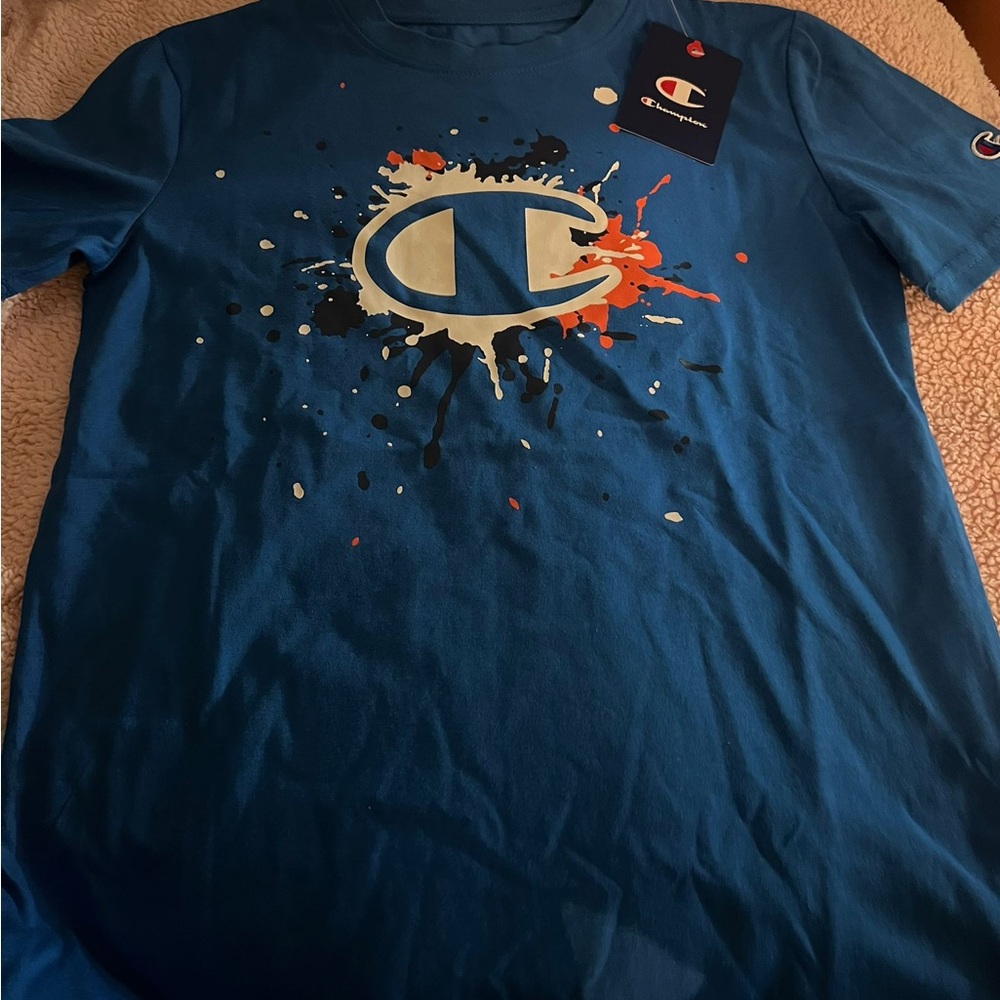 Champions shirt diferent colors and sizes